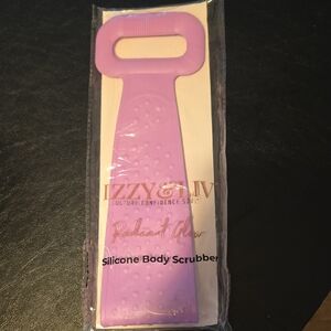 Purple Silicone Body Scrubber🌺 🌺  NEW